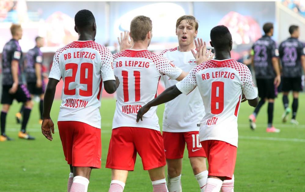 参与冰雪运 参与冰雪运