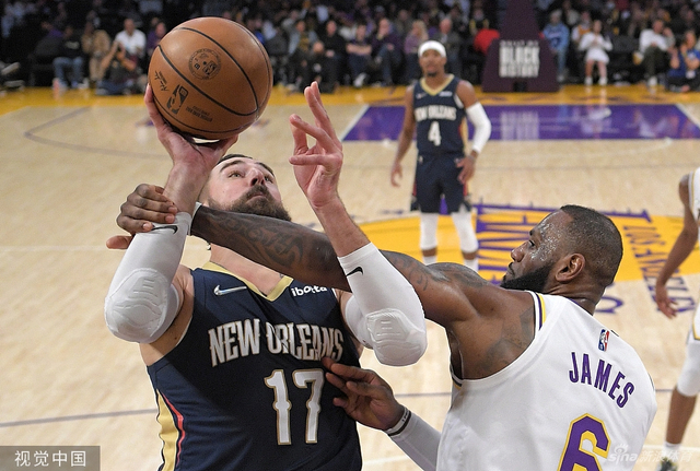 从三分线外 从三分线外