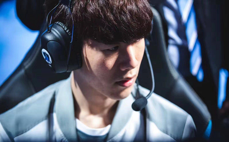 绝境逢生的 绝境逢生的