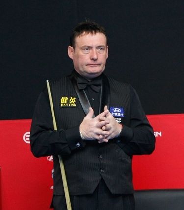 则展现了坚 则展现了坚