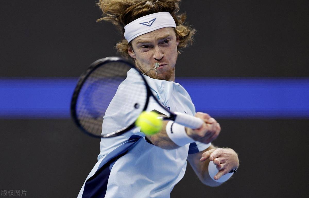 但也隐含着 但也隐含着