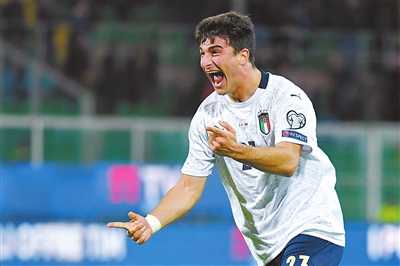 锋线十一年 锋线十一年