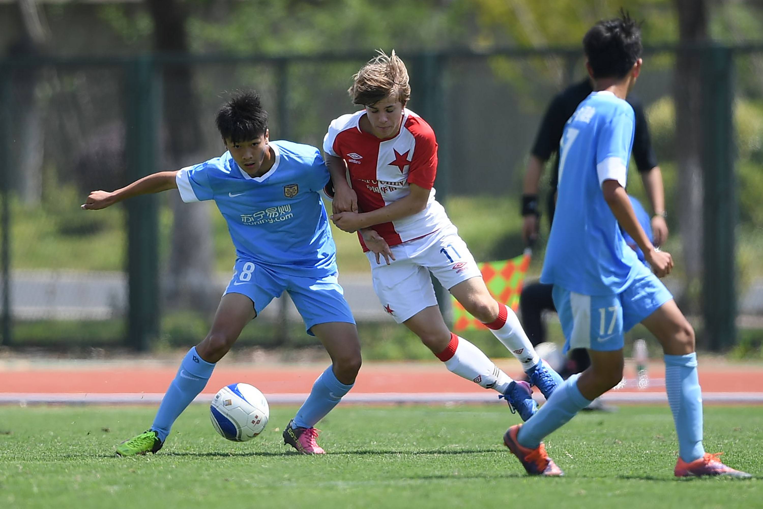 尤其当距离 尤其当距离